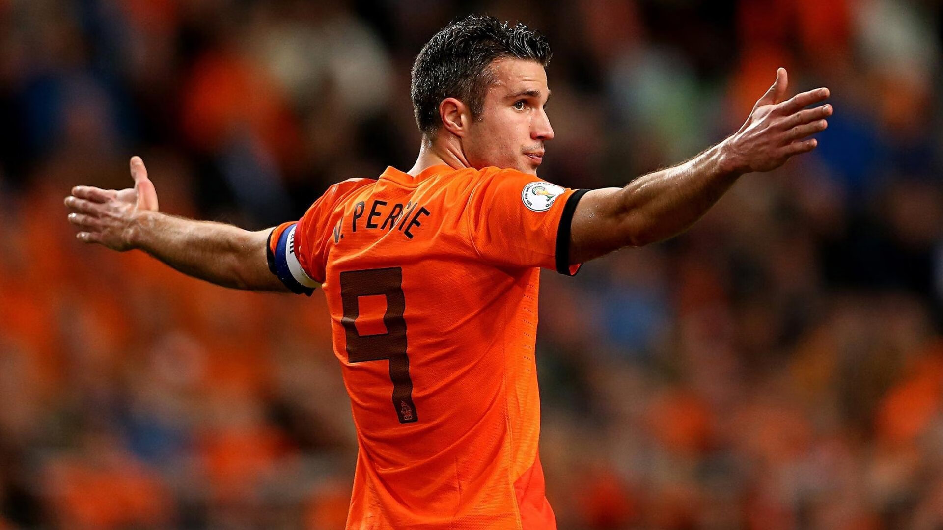 唐纳德·高尔在比赛中展现超凡个人能力，赢得观众赞誉，唐纳德 古尔德