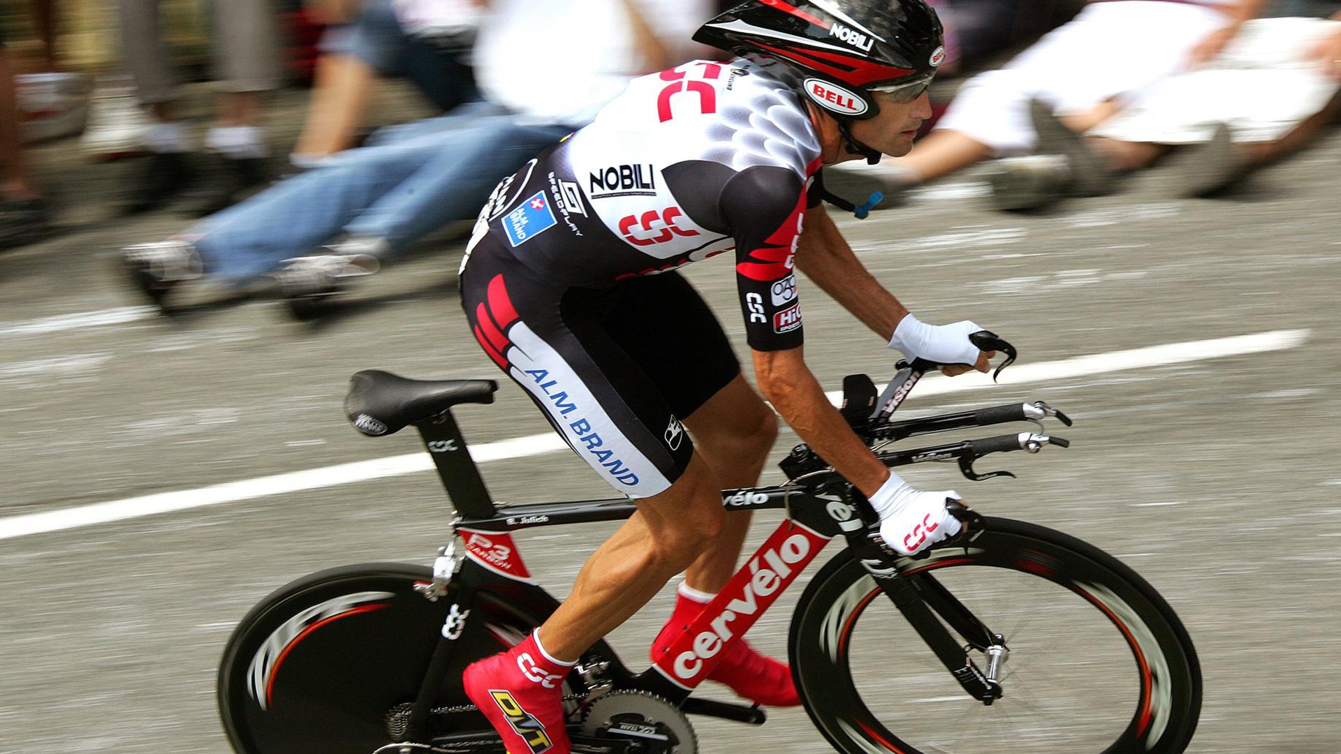 约翰·恩多耶-布鲁阿尔刷新个人最佳纪录，约翰多恩的布道词